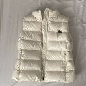 White Moncler puffer vest like new condition.